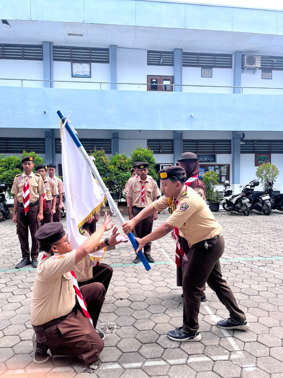 Serah Terima Jabatan Dewan Ambalan Sunan Kalijaga Nyi Ageng Serang